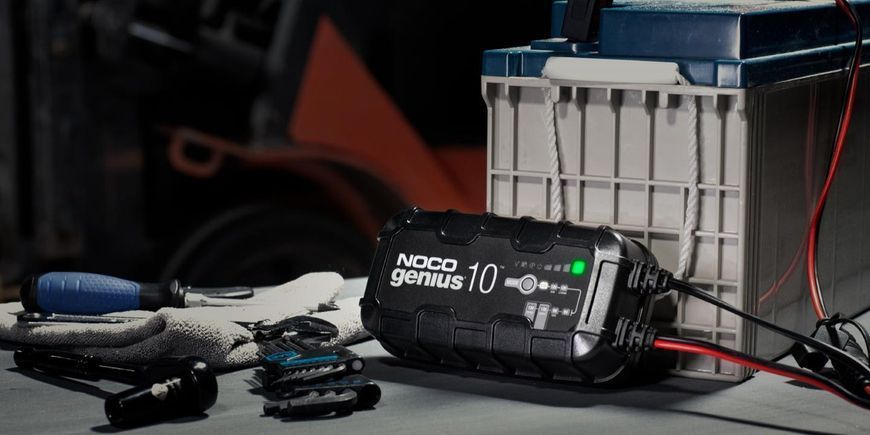 Интеллектуальное зарядное устройство Noco Genius 10А (GENIUS10EU) GENIUS10EU фото